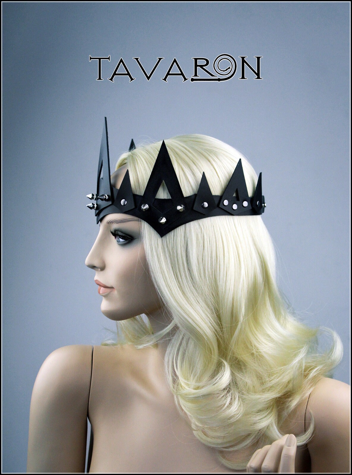 Leather crown with spikes