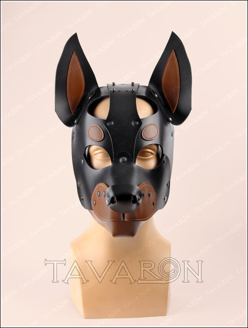 Leather doberman mask with moving jaw