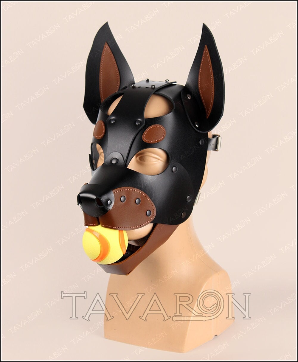Leather doberman mask with moving jaw