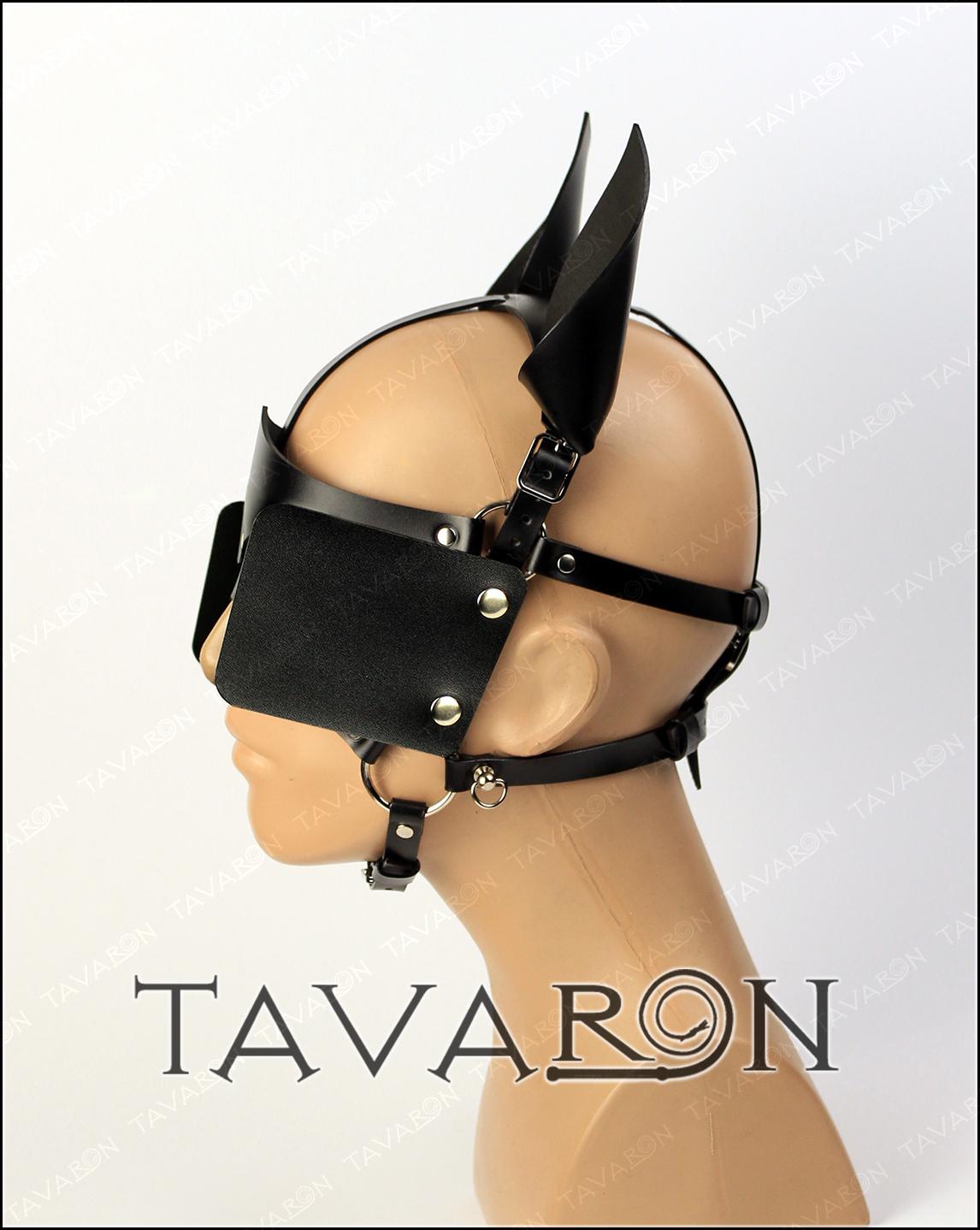 Leather horse mask with a bit