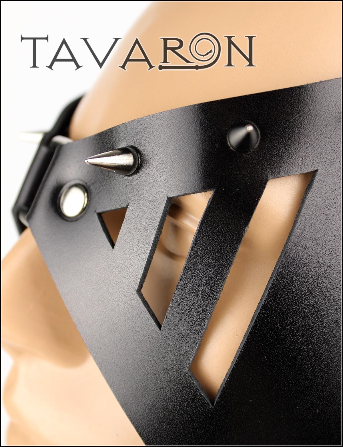 Leather mask with spikes