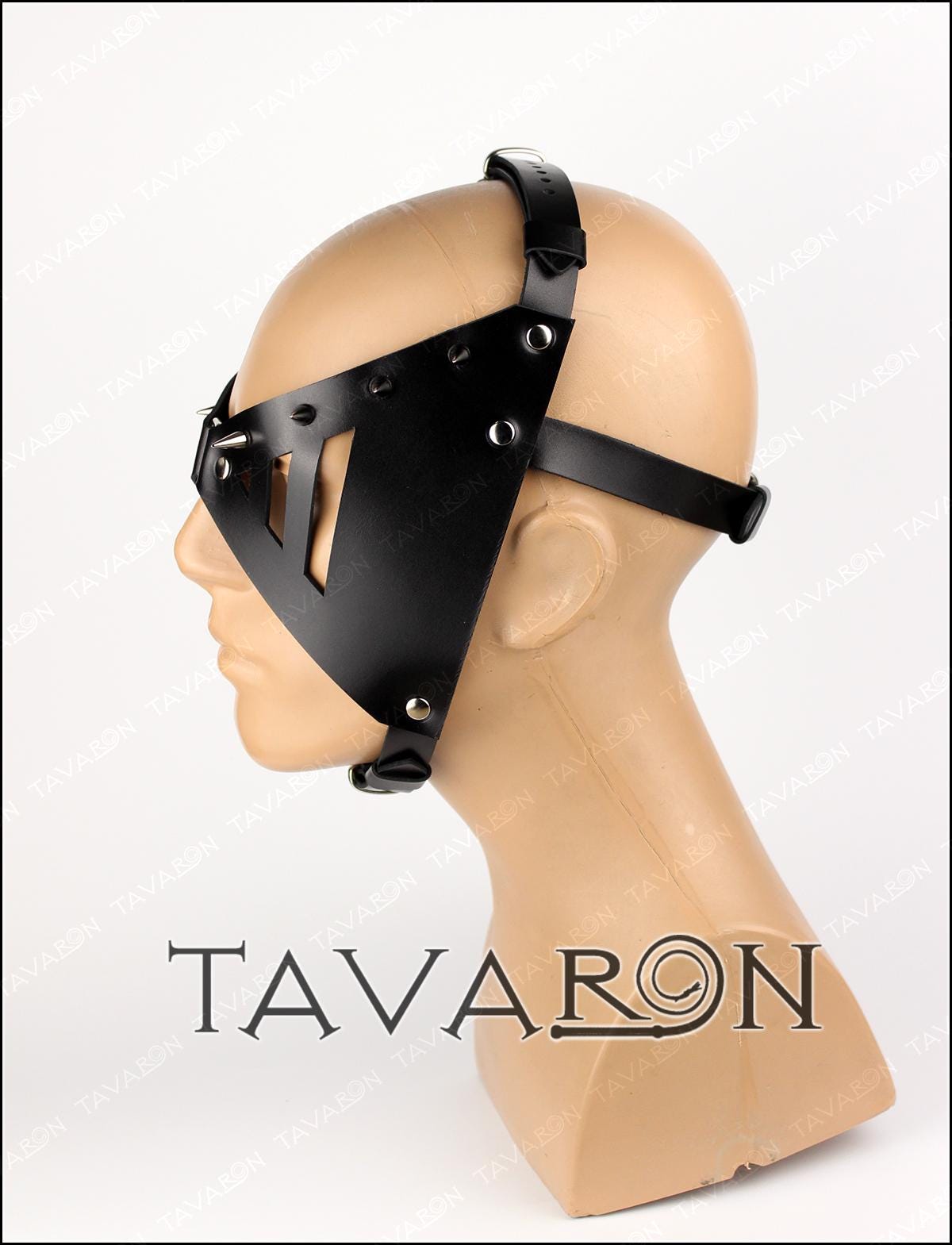 Leather mask with spikes